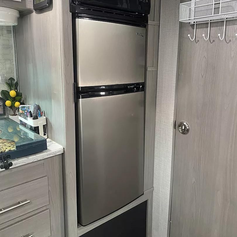 4.5 Cu Ft Double Door Refrigerator Freezer – Small Dorm Apartment Fridge, Adjustable Temp, Black