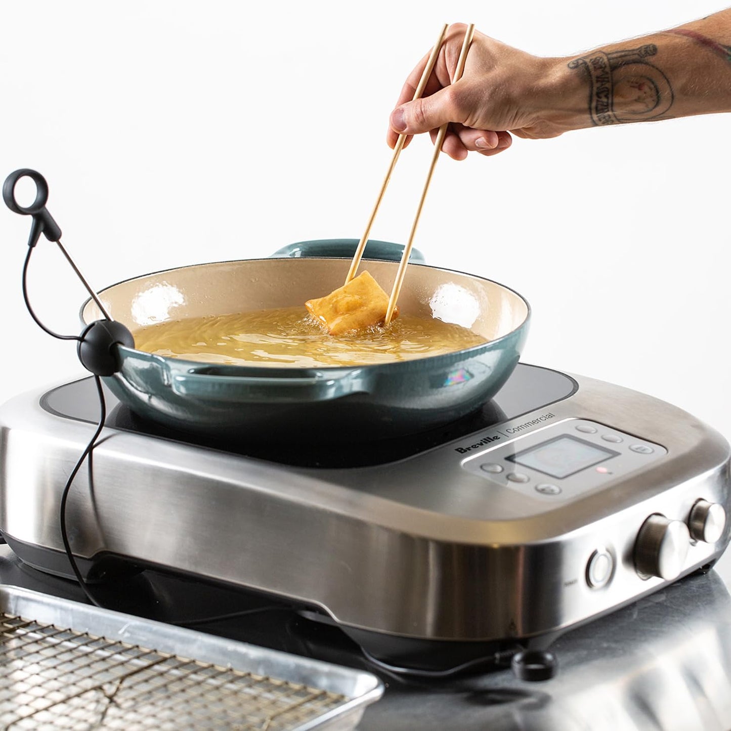 Commercial Induction Cooktop – Precise Temperature Control, Stainless Steel Finish, Portable Countertop Burner