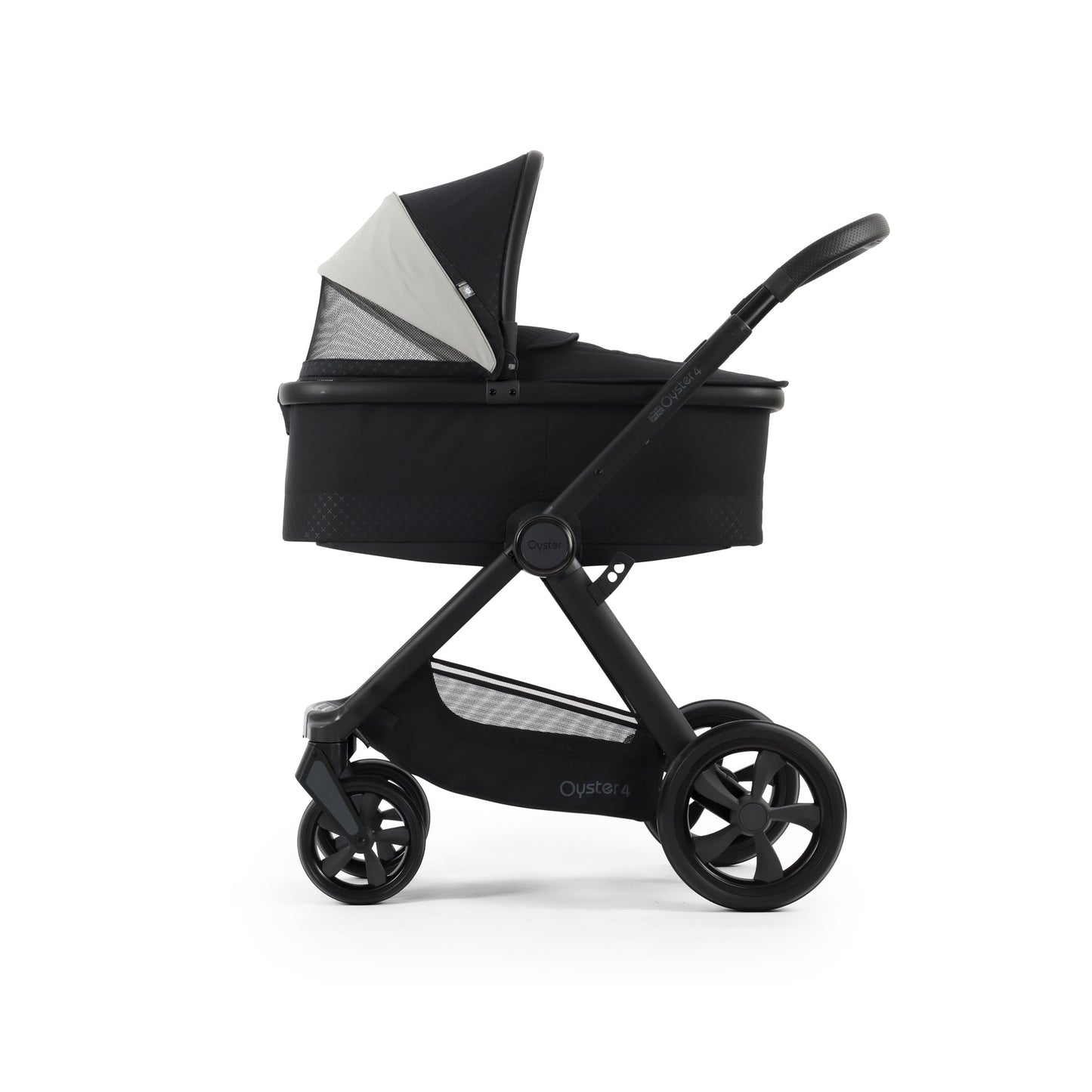 Babystyle Oyster 4 Ultimate Cabriofix Bundle - Raven