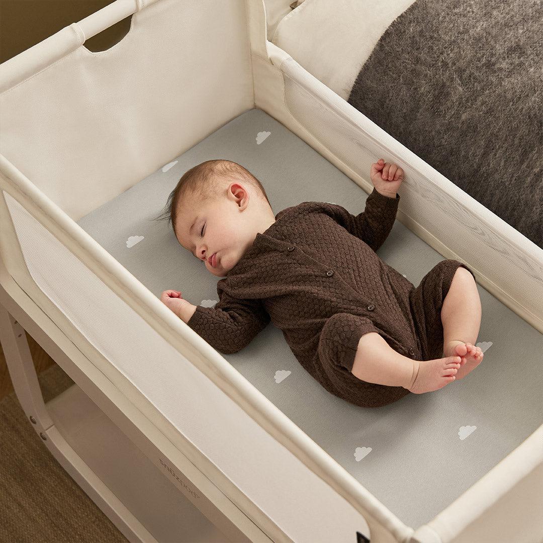 SnuzPod5 Bedside Crib - White
